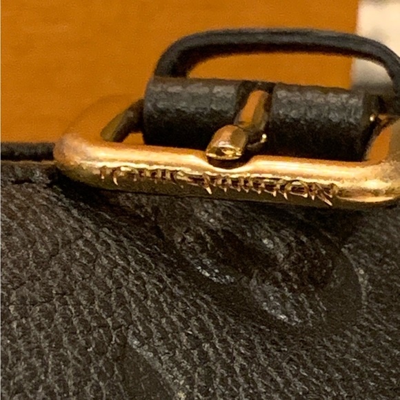 LV Monogram Empreinte Noir Bumbag - Picture 6 of 16